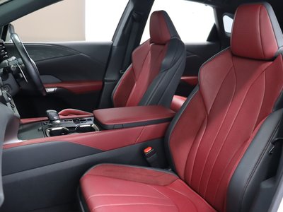 2023 Lexus RX — миниатюра 17