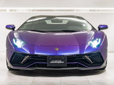 LAMBORGHINI AVENTADOR - 6