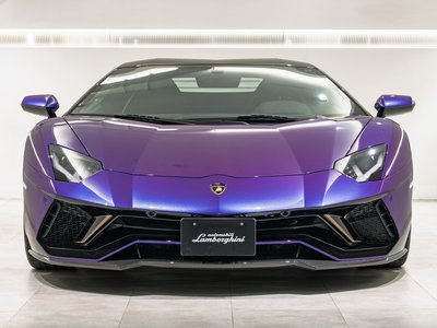 LAMBORGHINI AVENTADOR - 5