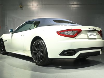 MASERATI GRANCABRIO - 3