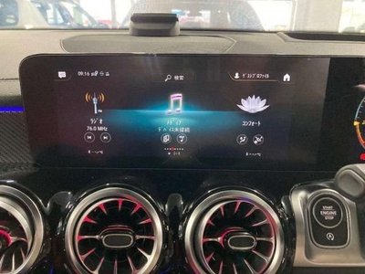 MERCEDES-BENZ GLB - 5