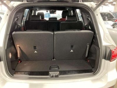 MERCEDES-BENZ GLB - 9