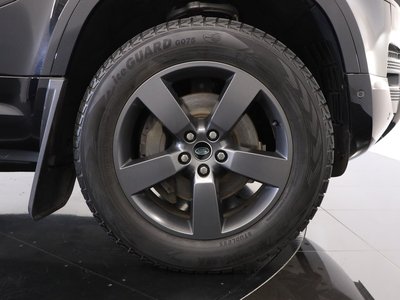 LAND ROVER DEFENDER - 3