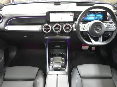 MERCEDES-BENZ GLB - 2