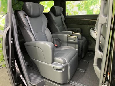 صورة 5 لـ 2025 TOYOTA ALPHARD