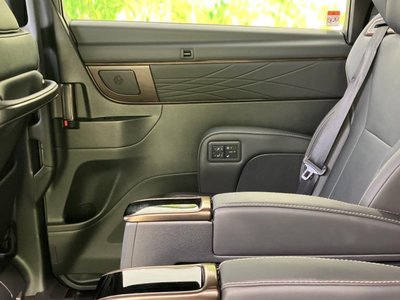 2025 TOYOTA ALPHARD — миниатюра 24