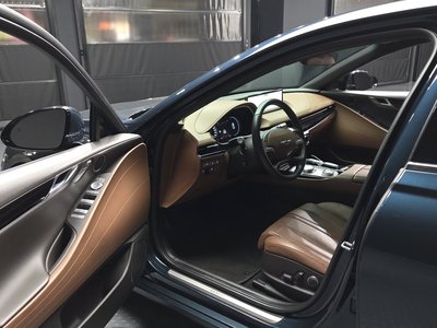 GENESIS G80 (RG3) - 10