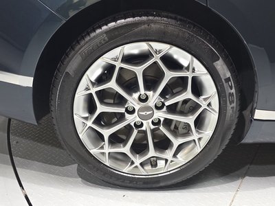 GENESIS G80 (RG3) - 6