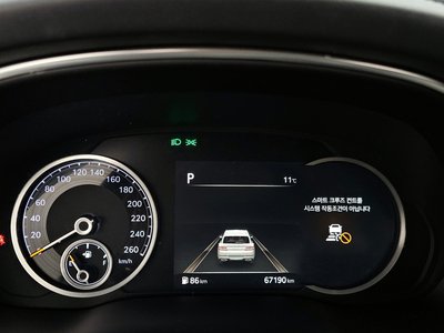GENESIS GV80 - 8