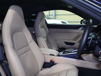 صورة مصغرة 13 لـ 2024 Porsche 911