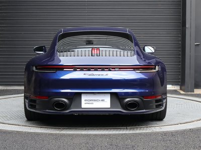 صورة 9 لـ 2024 Porsche 911