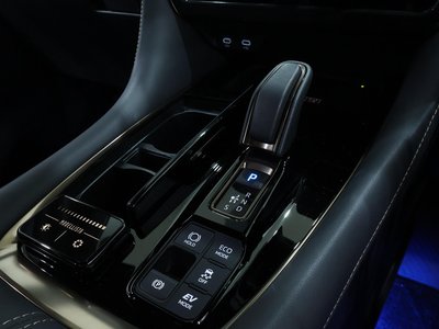 2024 Toyota ALPHARD — миниатюра 46