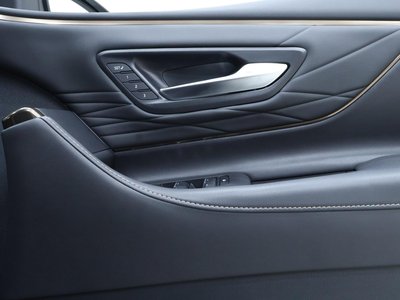 2024 Toyota ALPHARD — миниатюра 38