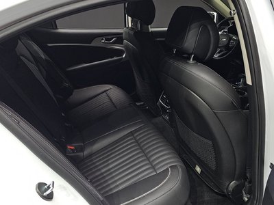 2024 Genesis THE NEW G70 — миниатюра 12