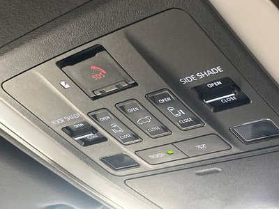 2025 Toyota ALPHARD 缩略图 49