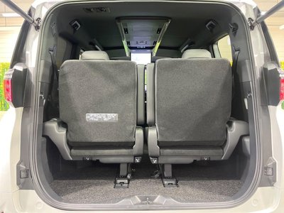 2025 Toyota ALPHARD 缩略图 11