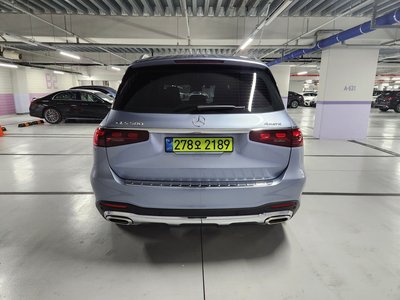 MERCEDES-BENZ GLS - 7