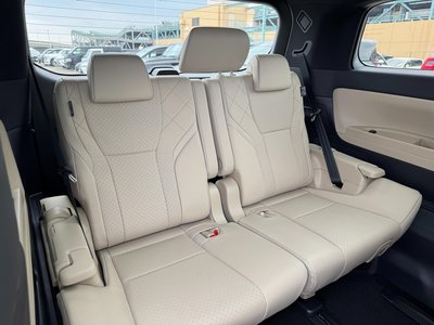 2025 Toyota ALPHARD thumbnail 73
