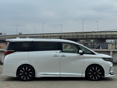 2025 Toyota ALPHARD thumbnail 22