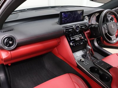 صورة مصغرة 12 لـ 2024 Lexus IS