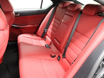 صورة مصغرة 20 لـ 2024 Lexus IS