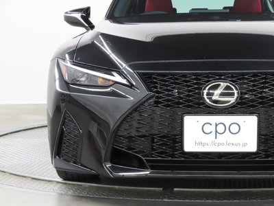 صورة مصغرة 8 لـ 2024 Lexus IS