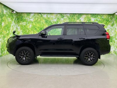 TOYOTA LAND CRUISER - 2