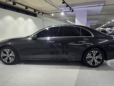 MERCEDES-BENZ E-CLASS - 8