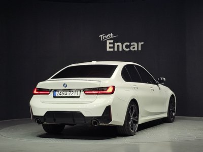 BMW 3 SERIES - 3