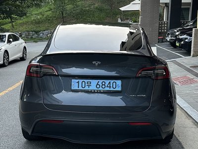 2022 Tesla MODEL Y photo 3