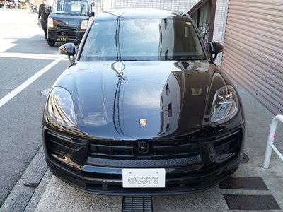 PORSCHE MACAN - 6