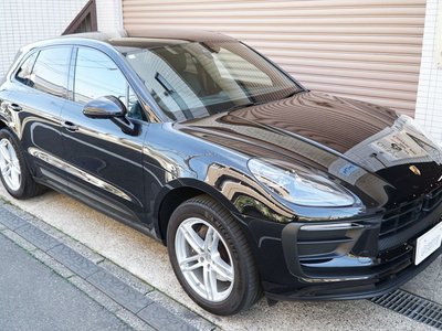 PORSCHE MACAN - 5