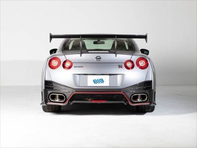NISSAN GT-R - 3