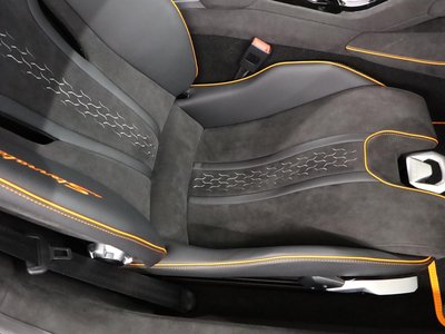 LAMBORGHINI HURACAN STERRATO - 9