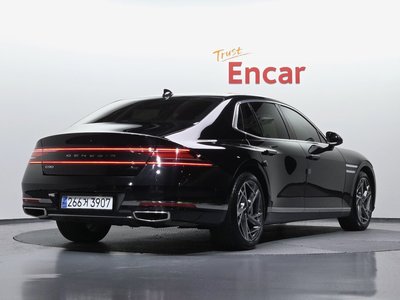 2022 Genesis G90 (RS4) photo 3