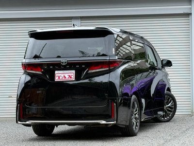 2024 Toyota VELLFIRE photo 3