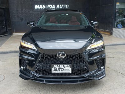 صورة 2 لـ 2023 Lexus RX