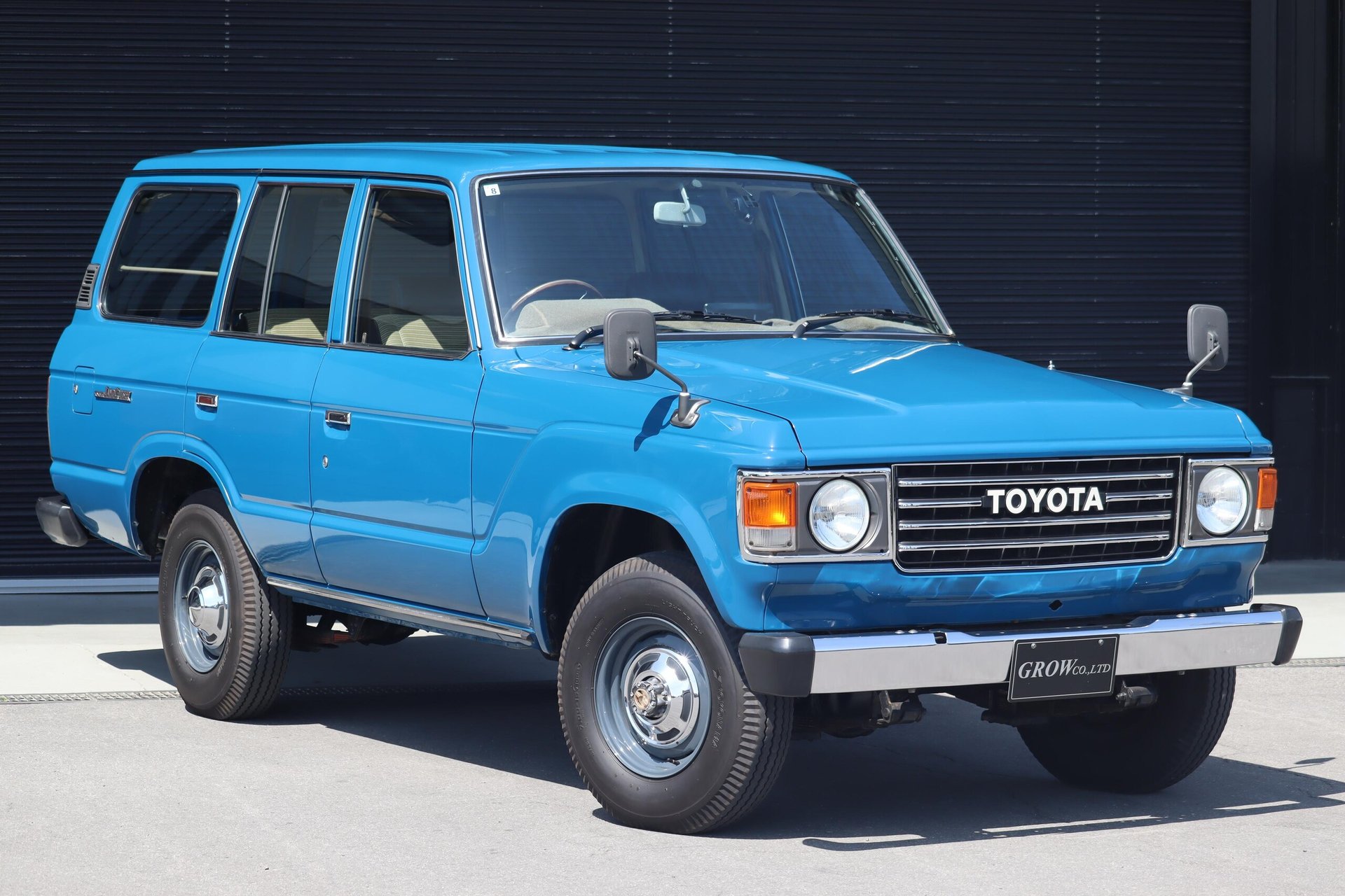 TOYOTA LAND CRUISER 60 - View 1