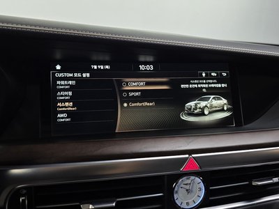 2021 Genesis G90 — миниатюра 16