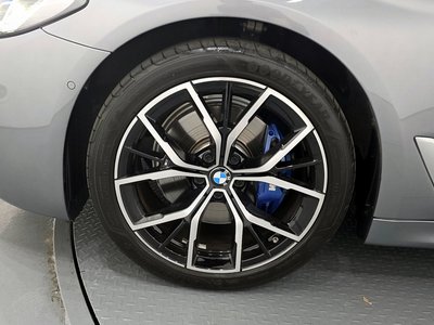 BMW 5 SERIES - 6