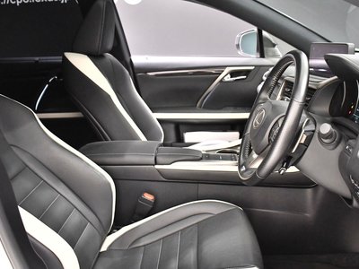 2022 Lexus RX — миниатюра 11