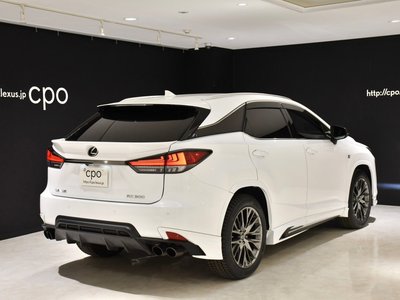 صورة 4 لـ 2022 Lexus RX