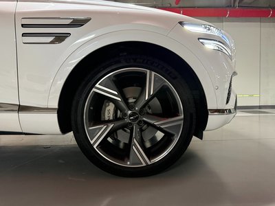 2024 Genesis GV80 — миниатюра 17