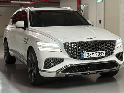2024 Genesis GV80 photo 2