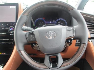 صورة 9 لـ 2026 Toyota VELLFIRE
