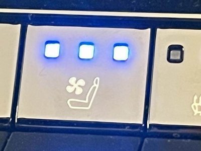 TOYOTA LAND CRUISER 250 - 7