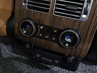 2021 LAND Rover RANGE ROVER — миниатюра 38
