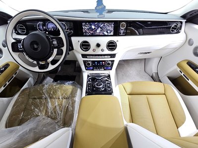 2025 ROLLS-ROYCE GHOST 照片 5