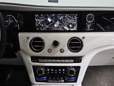 2025 ROLLS-ROYCE GHOST — миниатюра 18