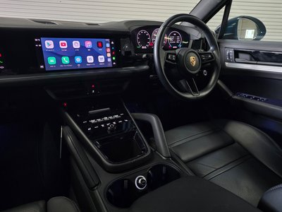 2023 Porsche CAYENNE 照片 3